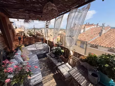 superbe t2 terrasse vue imprenable aix-en-provence