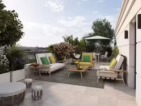 4 pieces en etage avec terrasse