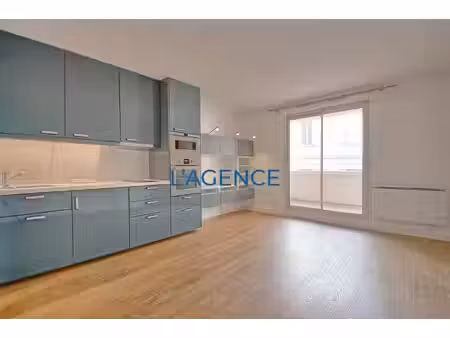 appartement t1 de 26 m2 avec terrasse dans une résidence de