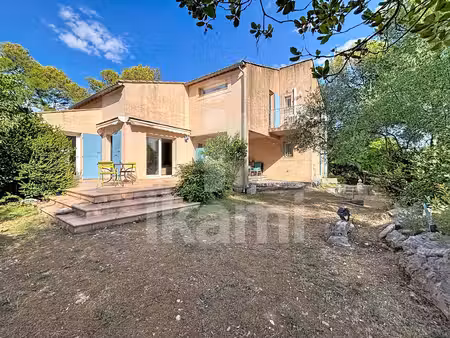 villa 7 pieces - 178 m2 - vue exceptionnelle - garage- cave