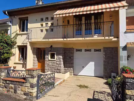 maison avec garage et terrain