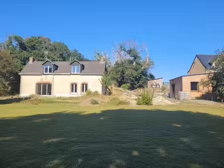 vente maison 7 pièces  145.00m²  châteaubriant