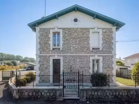vente immeuble 6 pièces 115.2 m² à dax (40100)  270 000 €