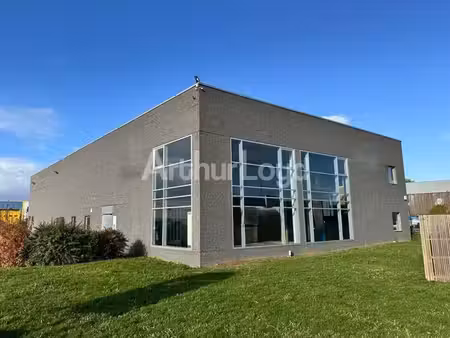 location entrepôt hallennes lez haubourdin 59320 930m²