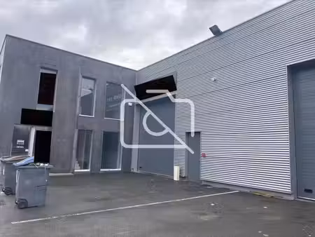 location local d’activités wasquehal 59290 377m²