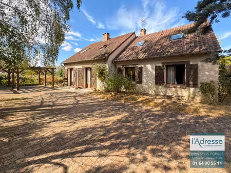 vente maison 6 pièces  145.00m²  briis