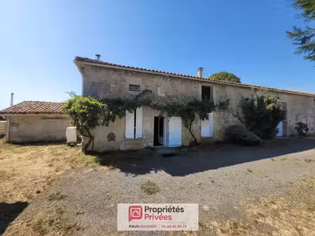 dignac (16410) : maison en pierre de 76m2 avec grange et atelier