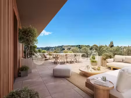 vente immeuble 80 m² cannes (06400)