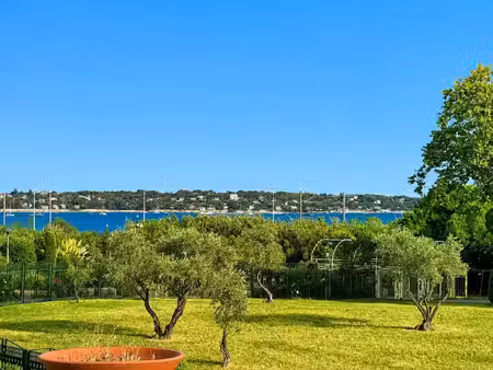 vente appartement 5 pièces 101 m² antibes (06160)