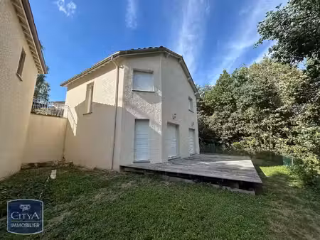 maison à louer 4 pièces 131.43 m² - saint-didier-en-velay (43) - 950€