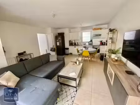 appartement à louer 3 pièces 61.99 m² - lyon 8e arrondissement (69008) - 866€