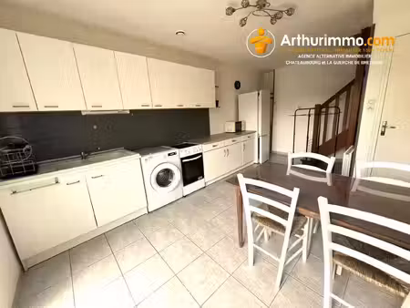 location appartement 2 pièces 40 m2 à châteaubourg