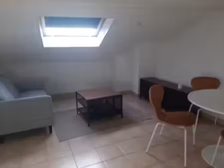 f2 meublé
