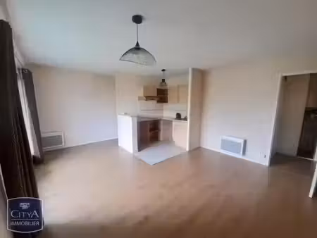 appartement à louer 2 pièces 40 m² - tours (37) - 635€