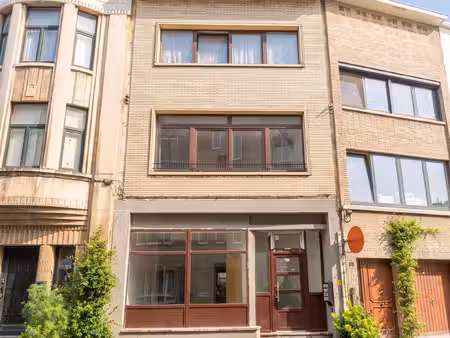 commercieel te koop in antwerpen met 3 slaapkamers