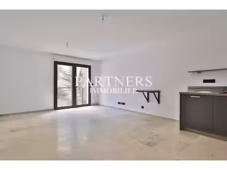 vente appartement 2 pièces 48 m² à aix-en-provence (13090)  370 000 €