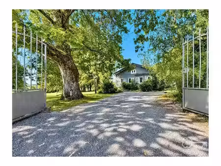 chalet à vendre à rue des hêtres 27 libin (vbe62990)
