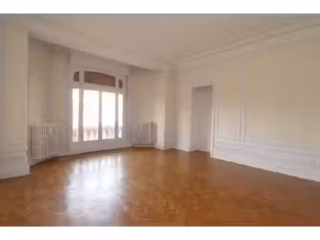 location appartement 2 pièces 68m² vichy 03200