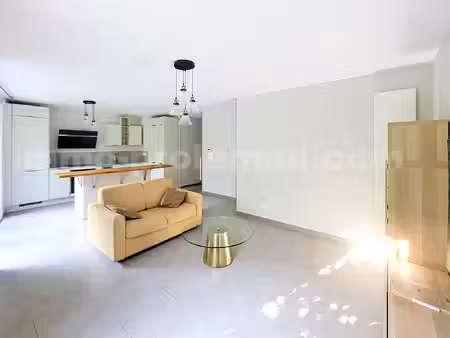 location appartement 3 pièces 70m² vetraz monthoux 74100