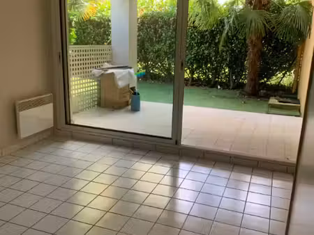 location appartement 1 pièces 33m2 pau 64000 - 499 € - surface privée