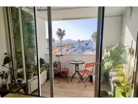 location appartement 5 pièces 95m2 toulon 83000 - 1520 € - surface privée