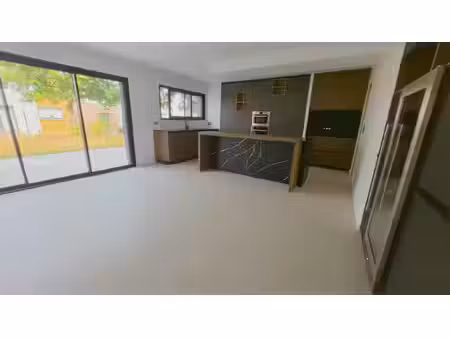 achat maison 7 pièces 165m²