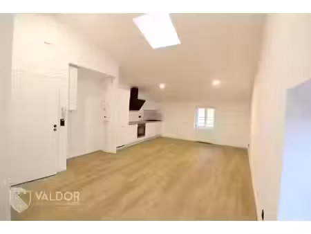 vente appartement 2 pièces 46 m² à villefranche-sur-saone (69400)  125 000 €