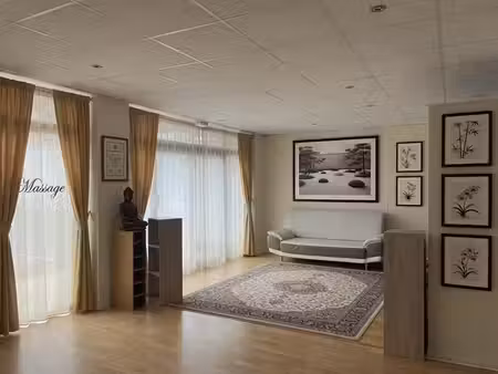 location commerce la teste-de-buch 33260 85m²