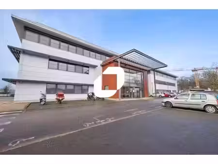 location bureaux bruyeres le chatel 91680 20m² à 3159m²