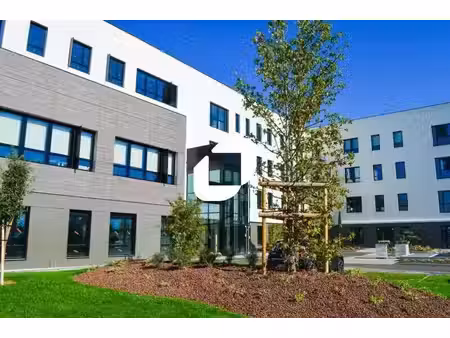 location bureaux genas 69740 183m² à 975m²