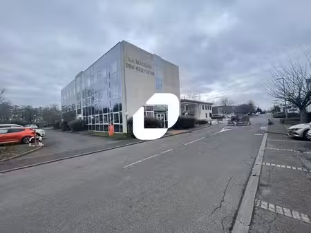 location bureaux villejust 91140 120m²