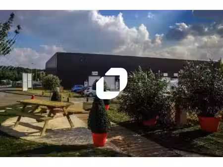 location local d’activités 1756m²