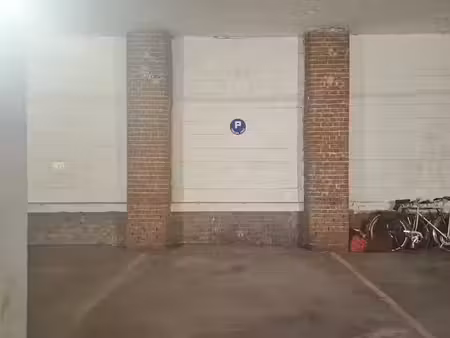parking à vendre 14 m² - lille (59) - 11 500€