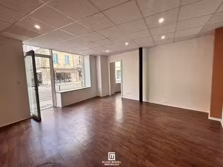 location commerce bordeaux 33000 30m²
