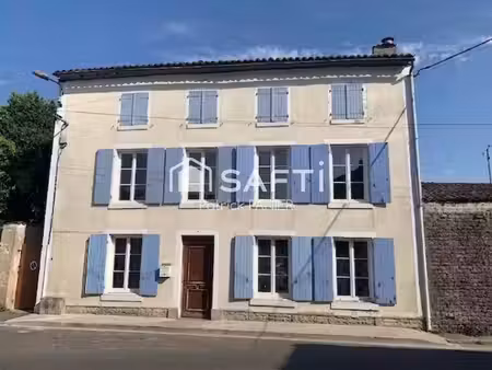 vente maison 5 pièces 141 m² aulnay (17470)