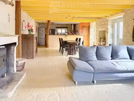 vente maison 4 pièces 135 m² saint-jean-de-liversay (17170)