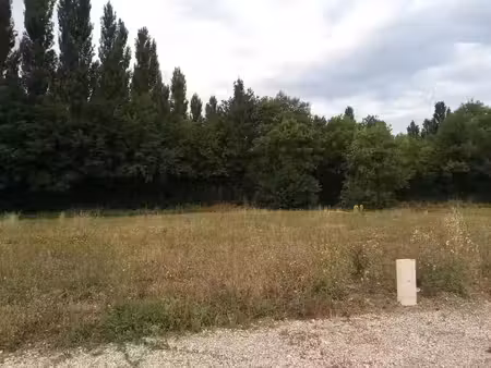 vente terrain 834 m² montpellier-de-médillan (17260)