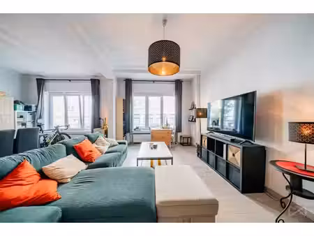 appartement te koop in schaarbeek met 2 slaapkamers