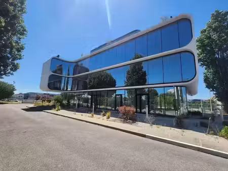 location locaux professionnels 1404 m² à mauguio (34130)  23 333 €