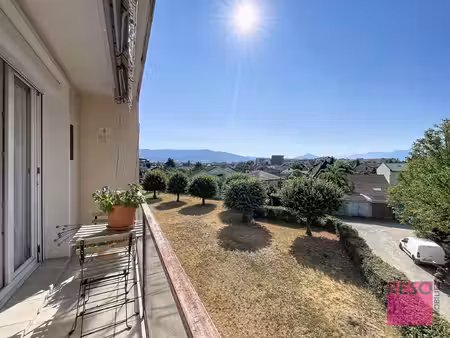 appartement t4