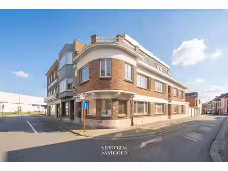 commercieel te koop in zelzate met 6 slaapkamers