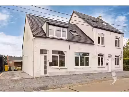 huis te koop in testelt met 3 slaapkamers