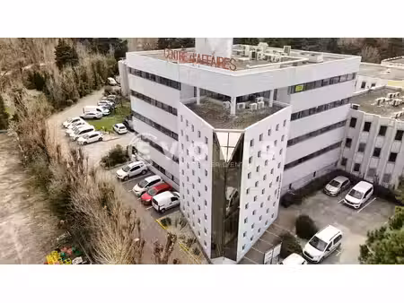location bureaux 50m² à 135m²