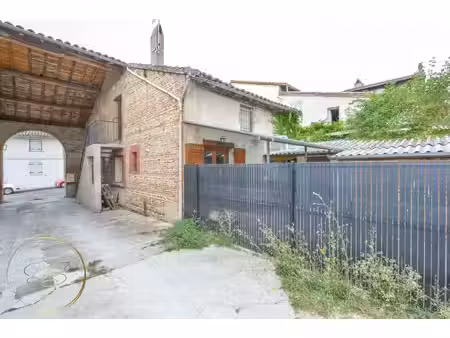 maison de village - 116m ²