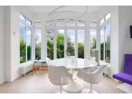 meudon - dans un hôtel particulier - appartement 3 chambres  jardin de 150 m².