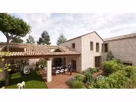villa neuve de standing dans une bâtisse en pierre réhabilit