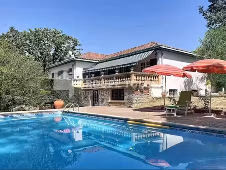 vente maison 5 pièces 136 m² à castelginest (31780)  535 000 €