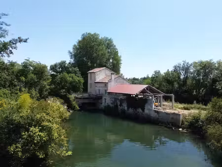 moulin d'exception sur la charente - joyau patrimonial aux portes d'angouleme - vindelle..