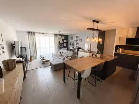 appartement t3 avec balcon