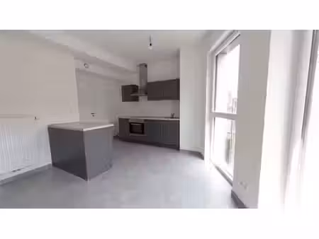 appartement te huur in charleroi met 2 slaapkamers